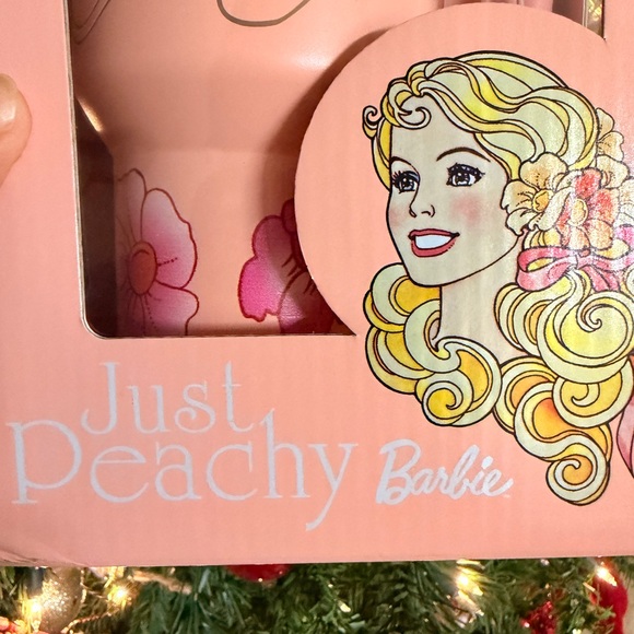 Stanley Peach and Pink Floral Tumbler - Picture 4 of 5